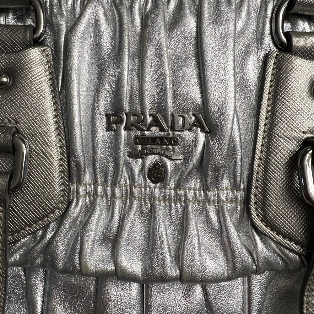 Great Condition 100% Authentic Prada Messenger Ba… - image 8